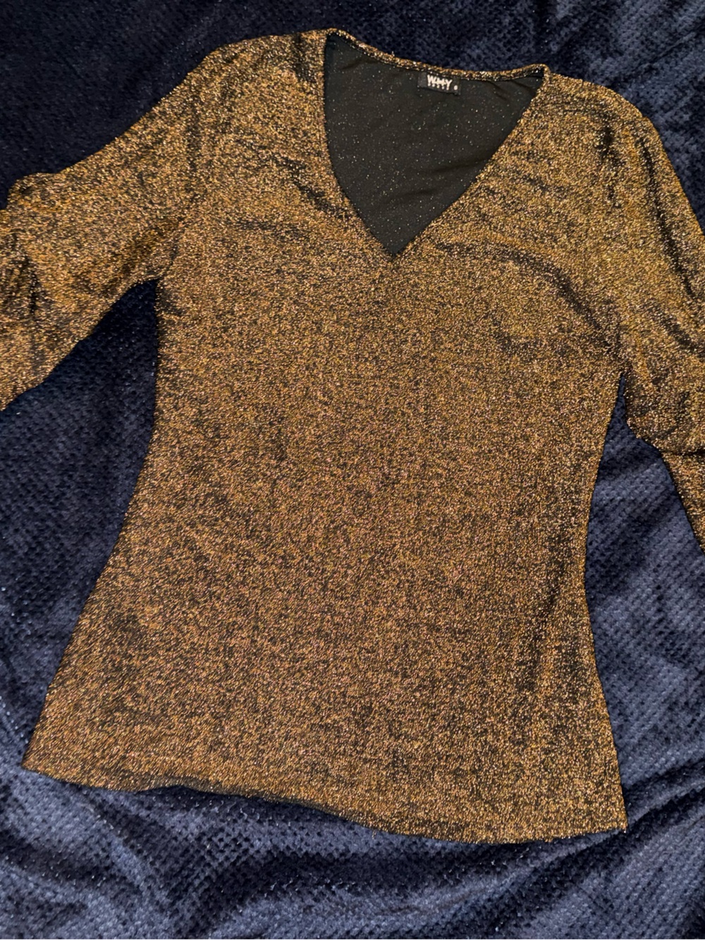 WHY DRESS Metallic Gold V-Neck Short Sleeve Top